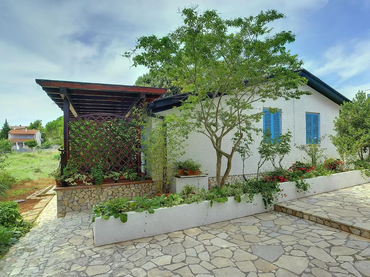 Picturesque Holiday Home In Banjole With Pool 0*,  Croatia