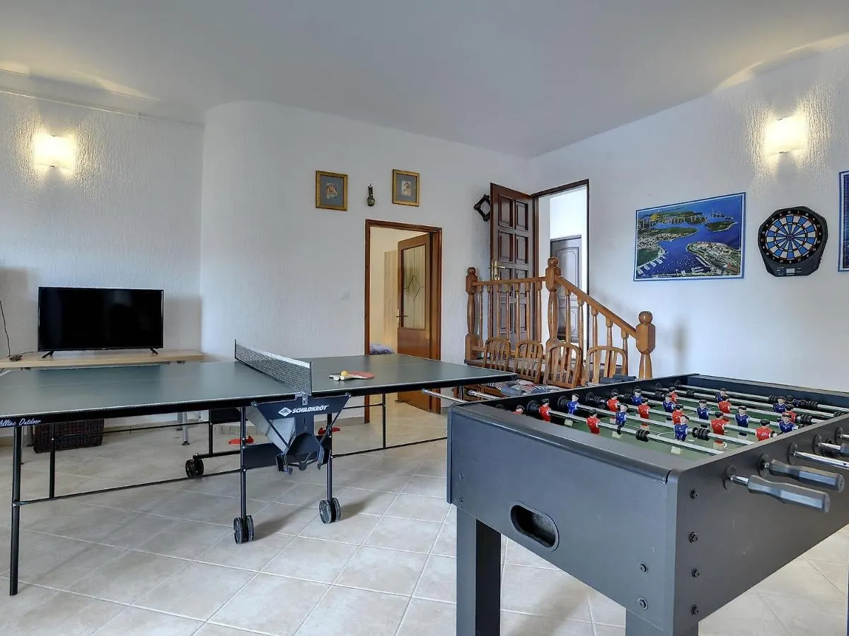 Picturesque Holiday Home In Banjole With Pool 0*,  Croatia
